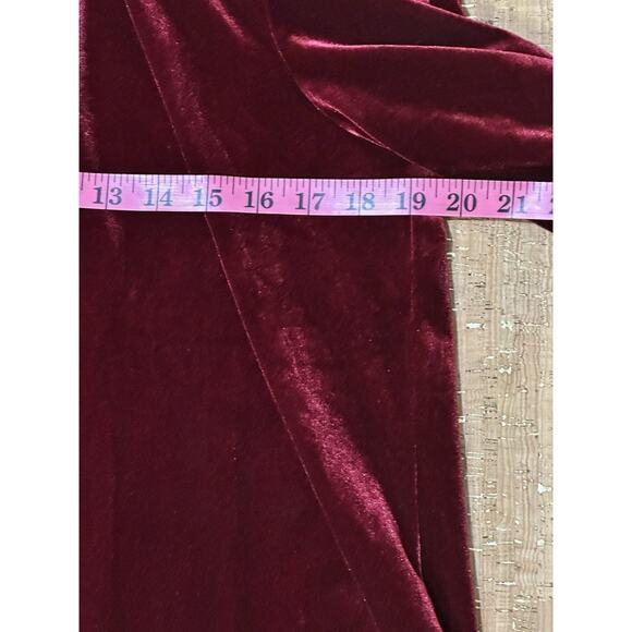 Women's Velvet Long Sleeve Top With Puff Shoulders Size Small - Picture 8 of 8